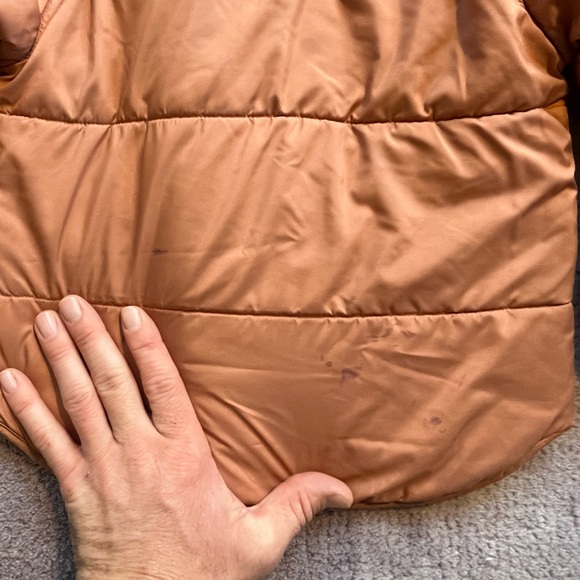 Liewood fall puffer Jacket in peach size 3yo. - Picture 5 of 5